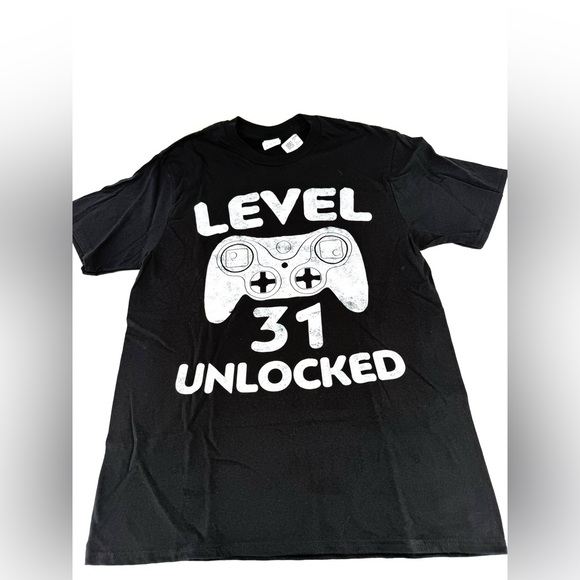 Black and White Short Sleeve Tee with Gaming Graphic - Picture 1 of 3